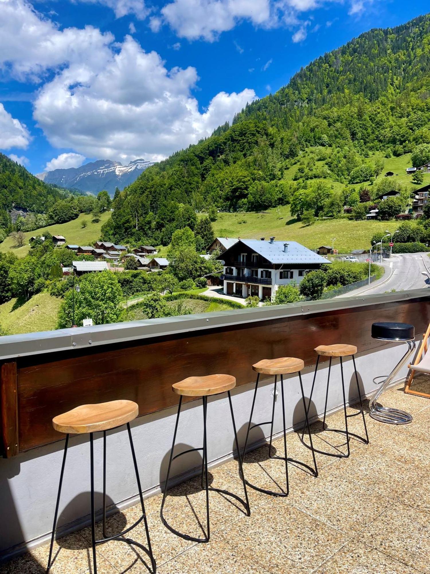Hotel Le Montblanc Flumet Esterno foto