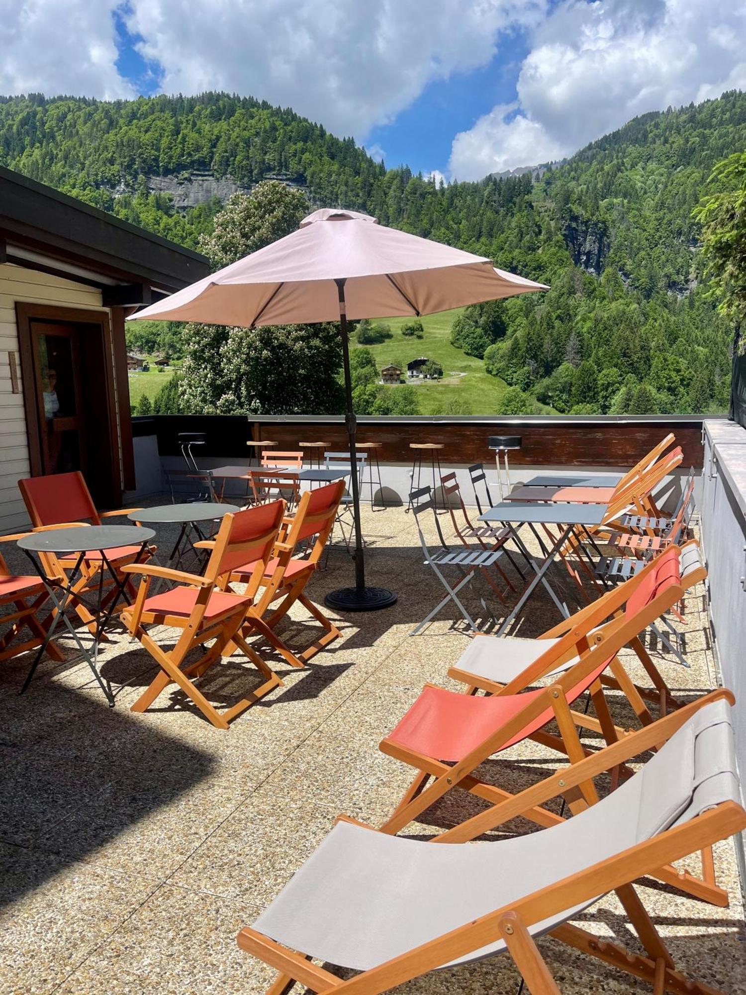 Hotel Le Montblanc Flumet Esterno foto