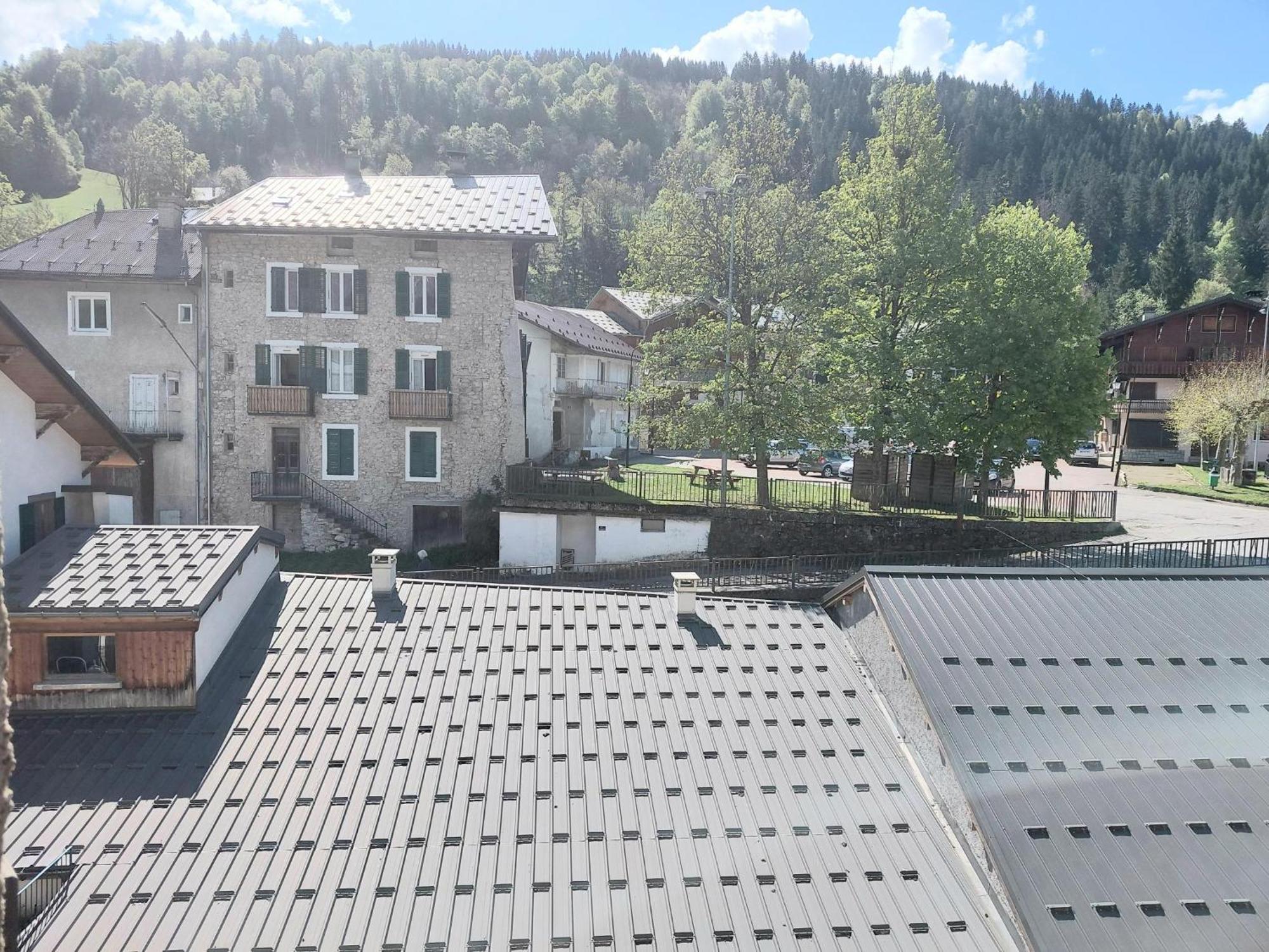 Hotel Le Montblanc Flumet Esterno foto